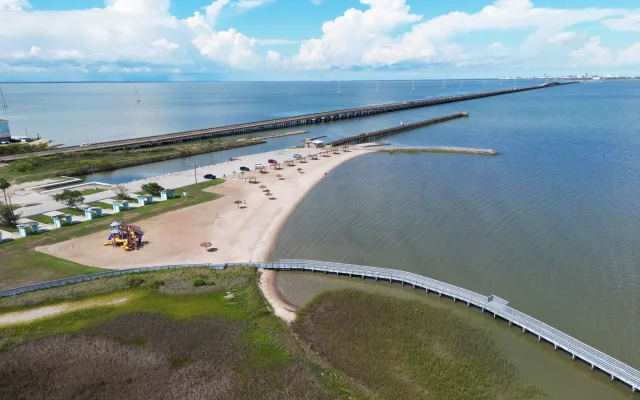 Lighthouse Beach with fishing pier and causeway – cheap car insurance in Port Lavaca, TX.