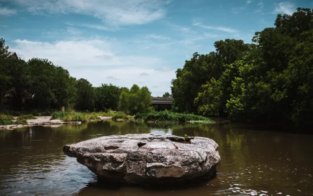 Scenic view of lake against sky, Round Rock, Texas, United States – cheap car insurance in Round Rock, Texas.