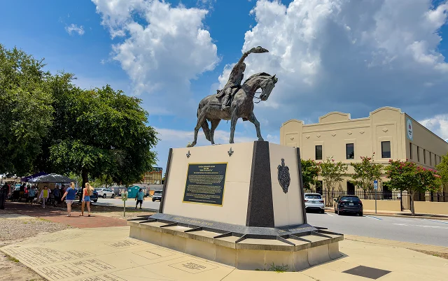 Photo of General Bernardo Galvez and the Siege of Pensacola, Florida, USA – Pensacola, cheap car insurance in Florida